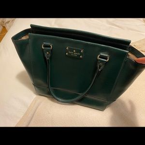 Kate spade green bag medium sized perfect condition